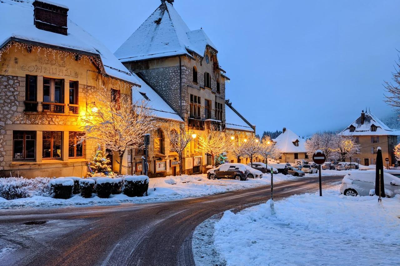 Nid Douillet 2ou4 P A St Pierre De Chartreuse *